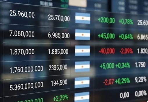 Cierre de jornada: Dólar blue estable en un día adverso